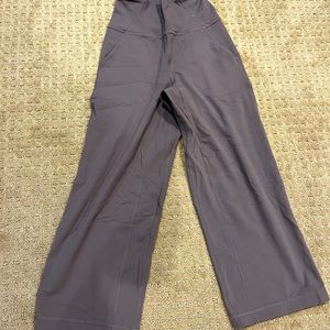 Lululemon yoga flare capris